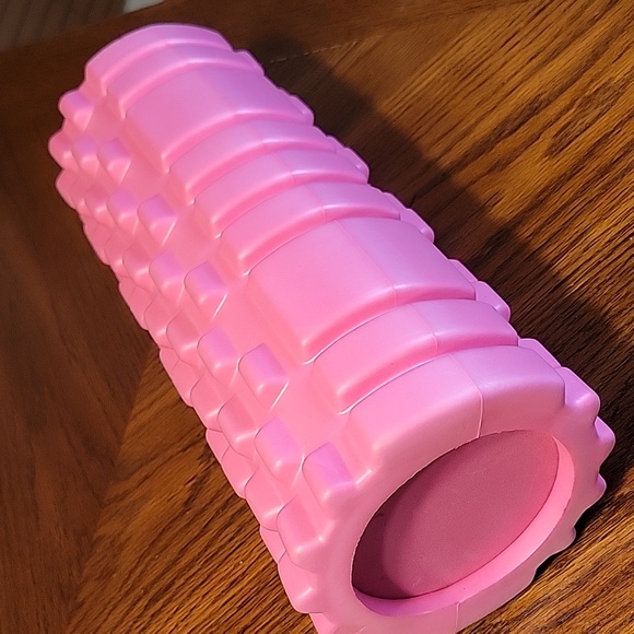 Zen Active Pink High Density Foam Roller - Picture 3 of 3